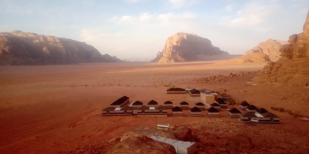 Wadi Rum Quiet Village Camp Dış mekan fotoğraf