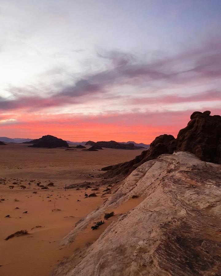 Wadi Rum Quiet Village Camp Dış mekan fotoğraf