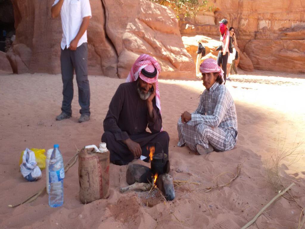 Wadi Rum Quiet Village Camp Dış mekan fotoğraf