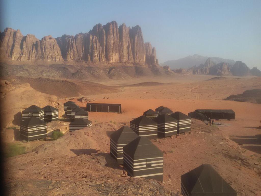 Wadi Rum Quiet Village Camp Dış mekan fotoğraf