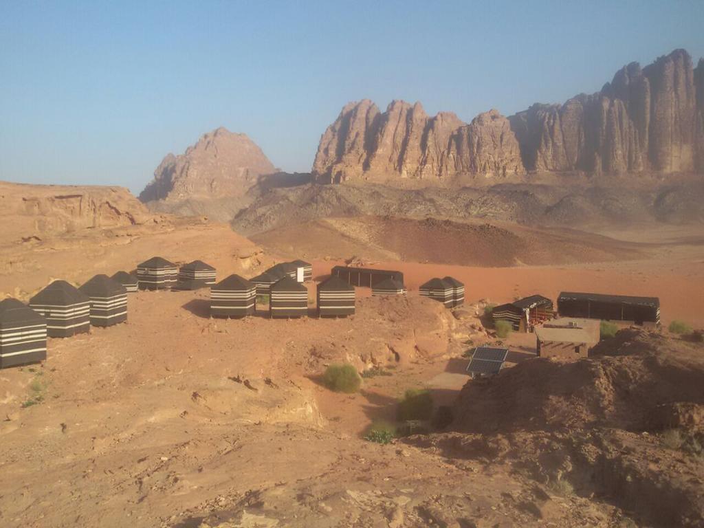 Wadi Rum Quiet Village Camp Dış mekan fotoğraf