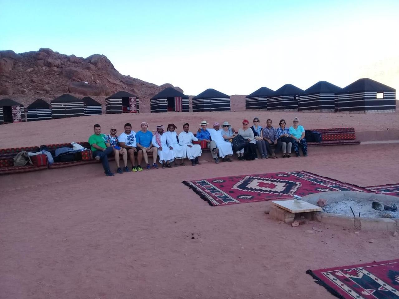 Wadi Rum Quiet Village Camp Dış mekan fotoğraf